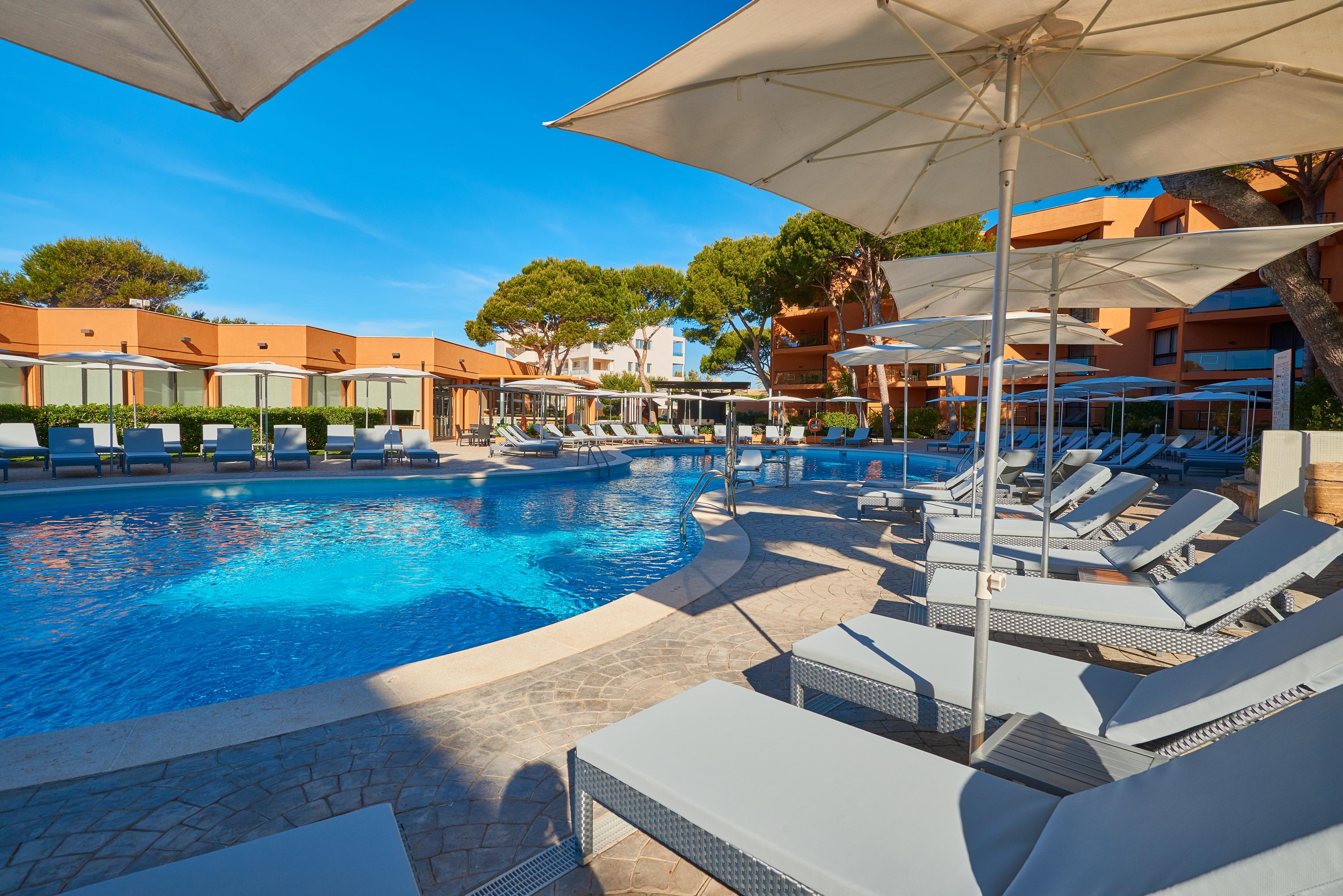 Protur Turo Pins 4* Sup Hotel Cala Ratjada Kültér fotó